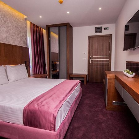 Hotel Bograd - Apartments & Lounge Station Струга Экстерьер фото