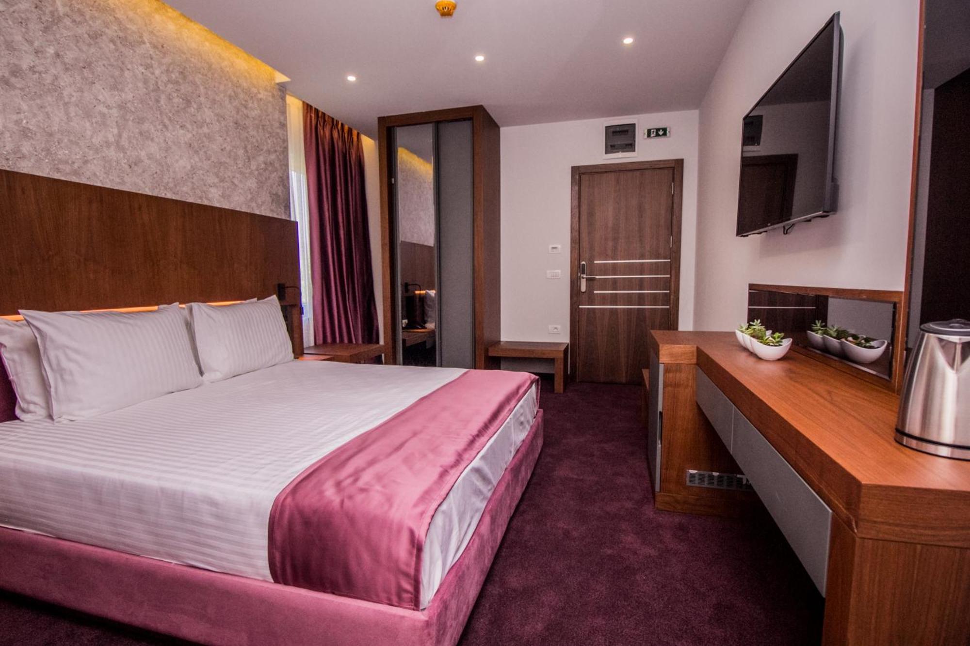 Hotel Bograd - Apartments & Lounge Station Струга Экстерьер фото